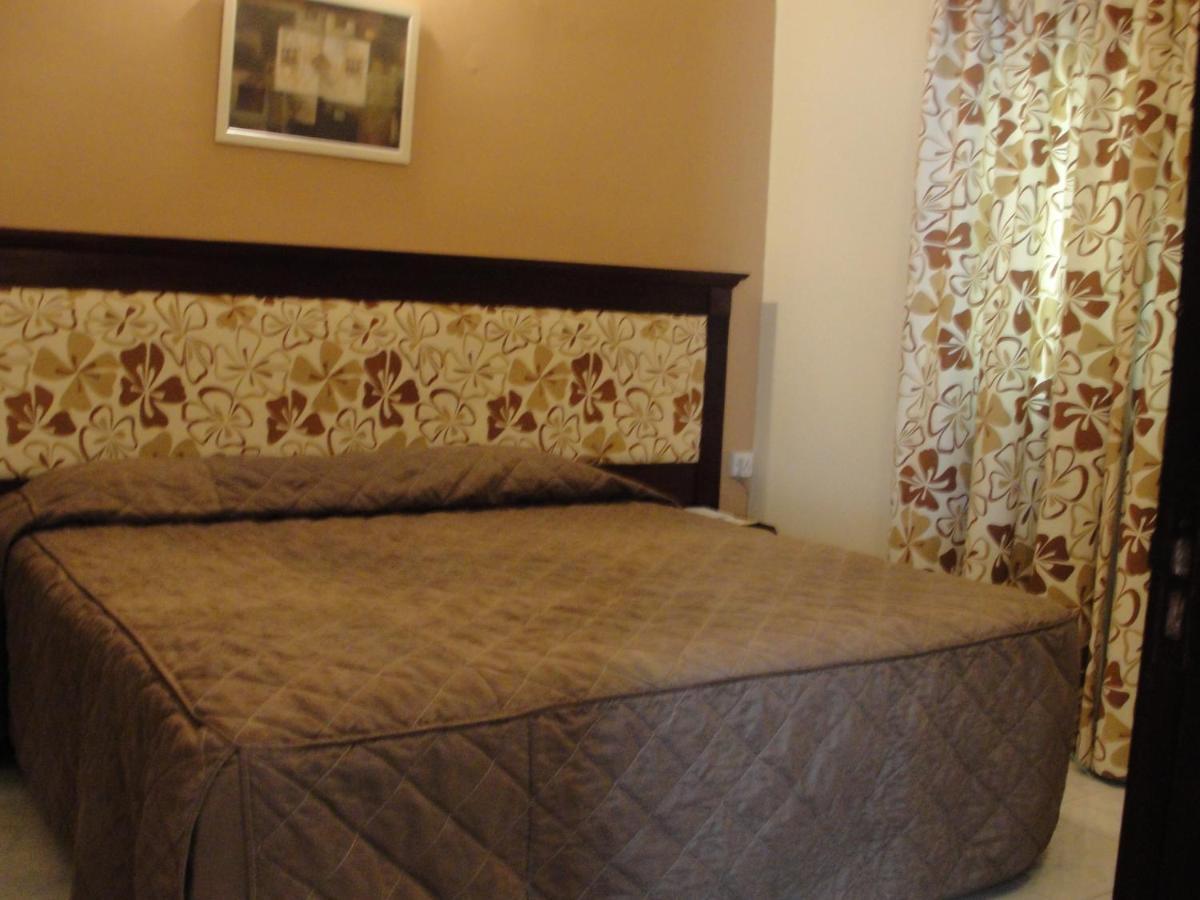 Summer Land Hotel Apartment Шарджа Экстерьер фото