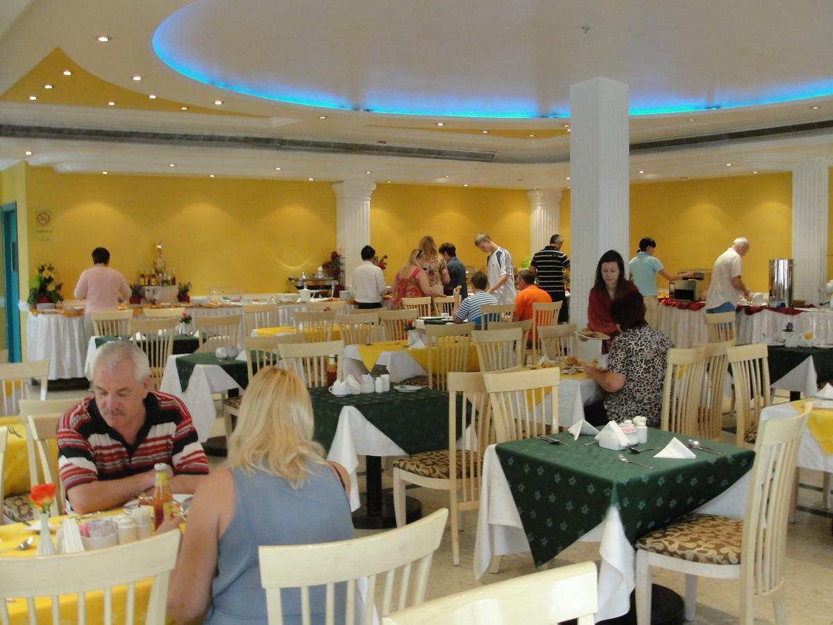 Summer Land Hotel Apartment Шарджа Экстерьер фото